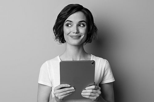 E-Paper mit Tablet bestellen